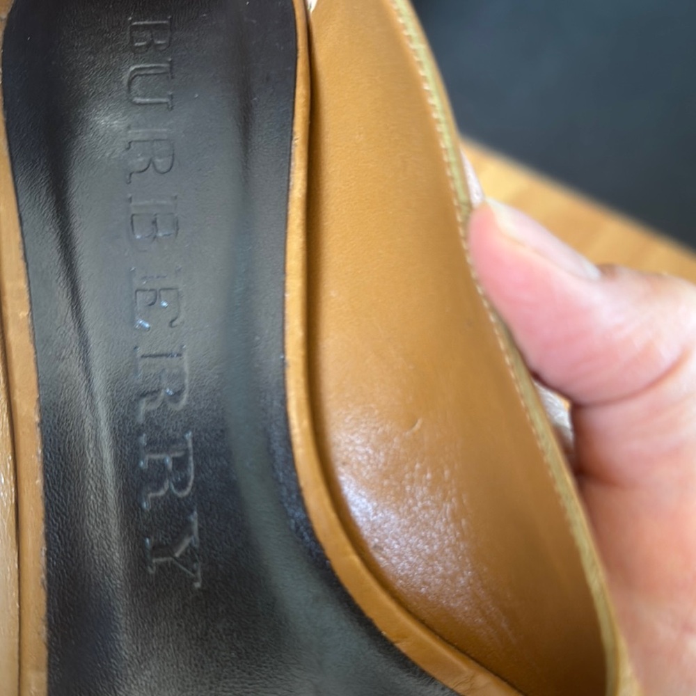 Vintage Burberry Brogue Haymarket Check Peep Toe Heels Size 40 (9-9.5 US) - Picture 9 of 13